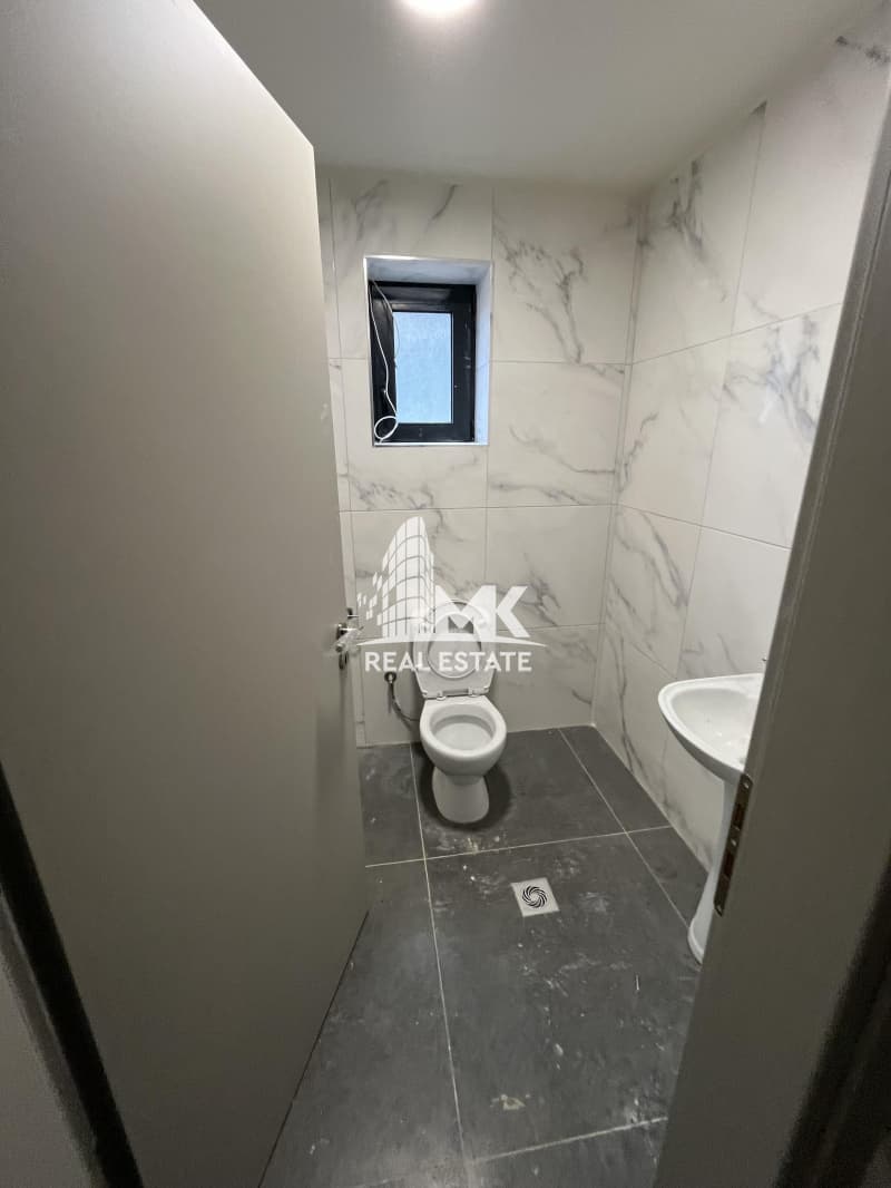 Αποθήκη στην Μακρυγιάννη, Πάτρα — Φωτογραφία 11 από 30