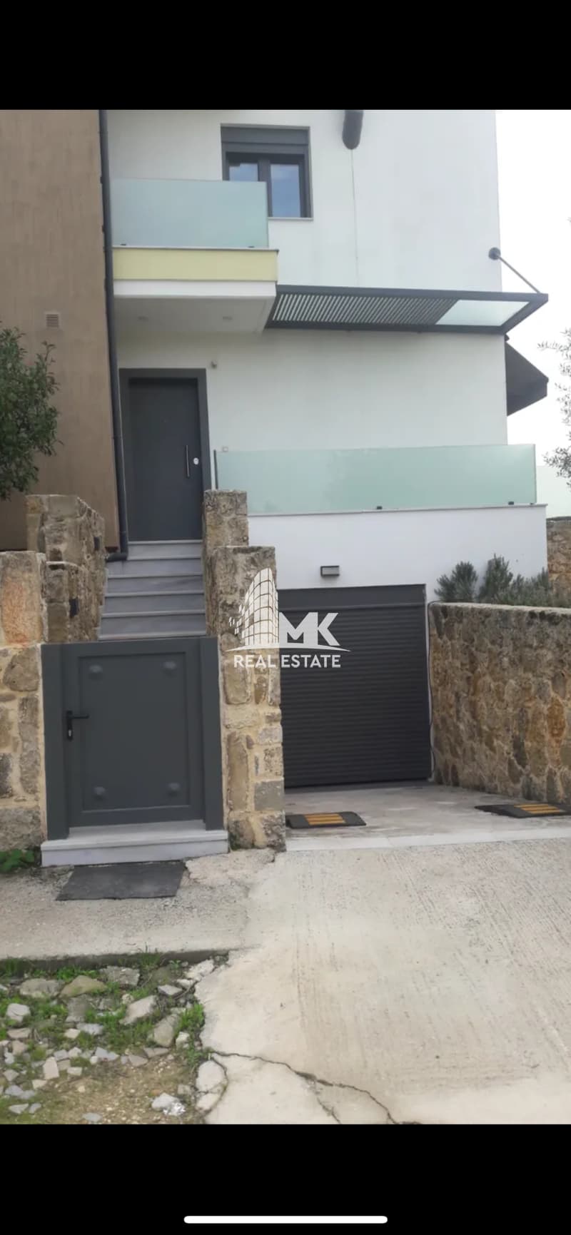Μονοκατοικία στην Λάγγουρα, Πάτρα — Φωτογραφία 1 από 19