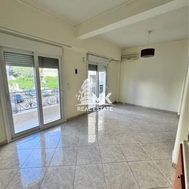 Apartment in Frourio, Patra — Photo 8 of 8