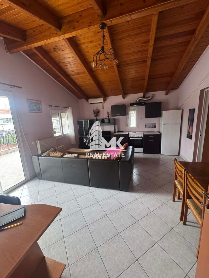 Apartment in Abelokipi, Patra — Photo 2 of 19