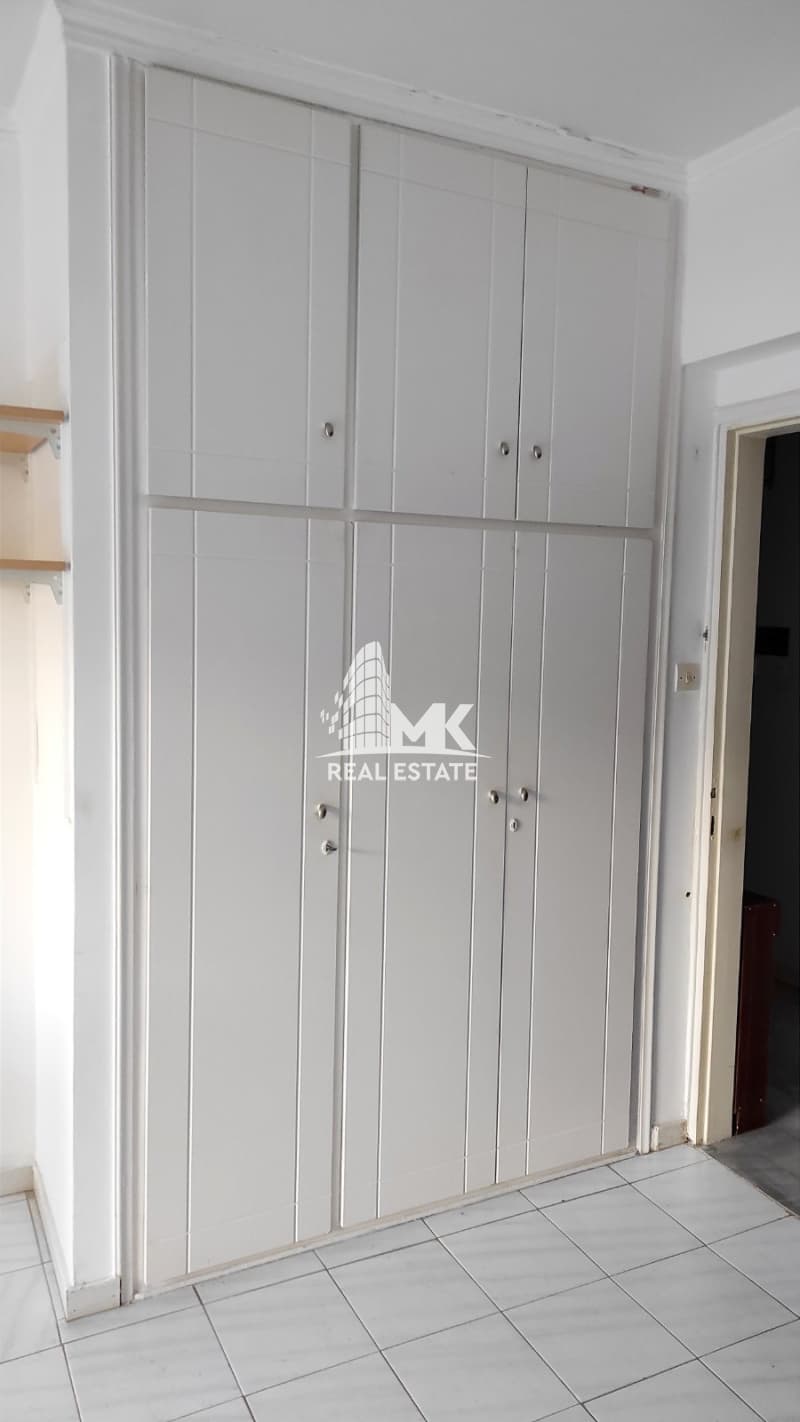 Apartment in Frourio, Patra — Photo 17 of 19