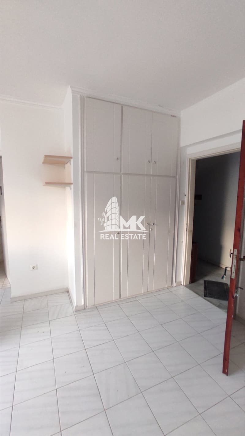Apartment in Frourio, Patra — Photo 19 of 19