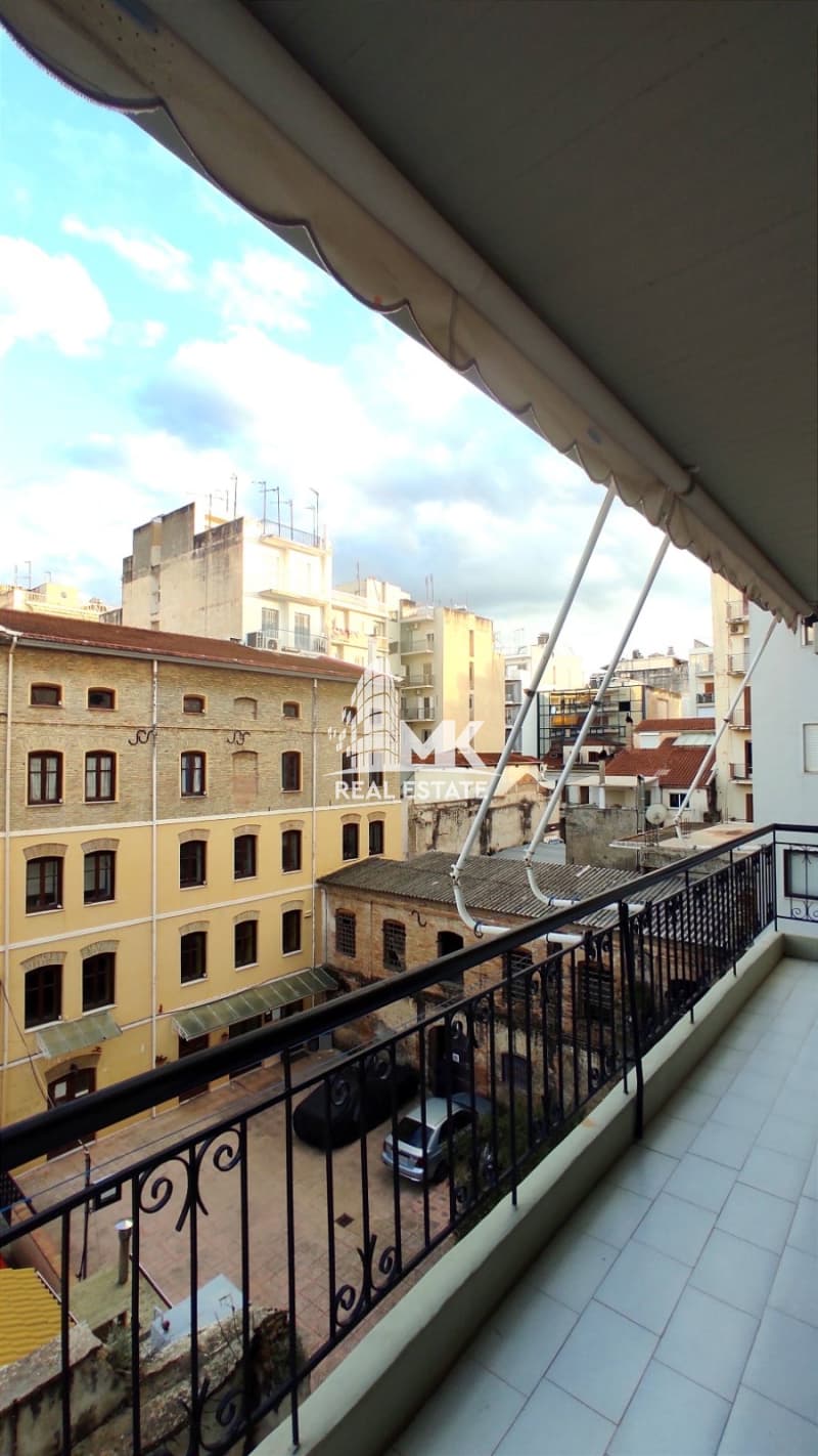Apartment in Frourio, Patra — Photo 15 of 19