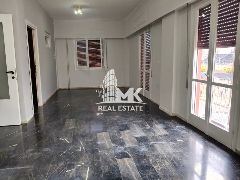 Apartment in Prosfigika, Patra — Photo 1 of 8