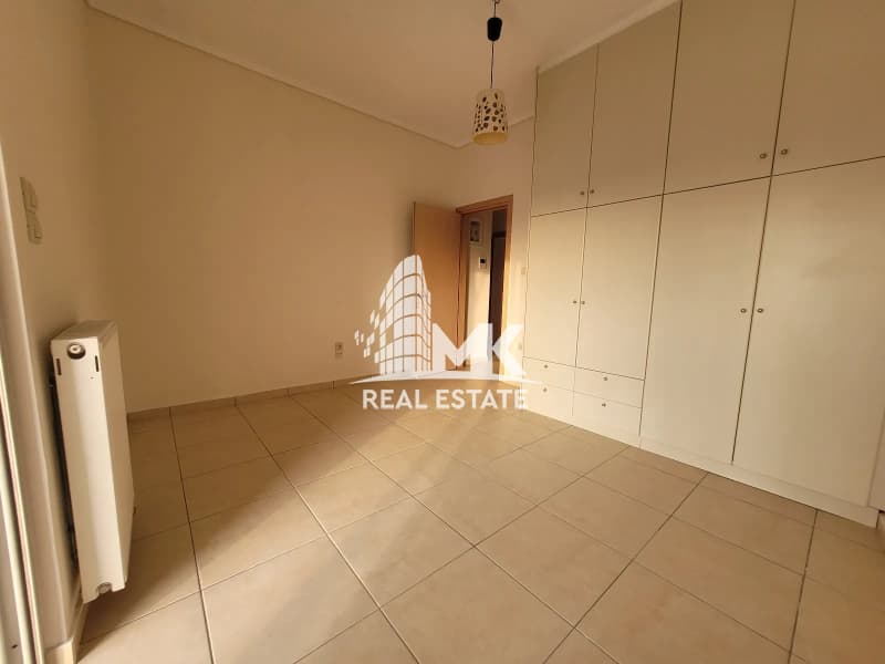 Apartment in Mesa Agia, Patra — Photo 17 of 21