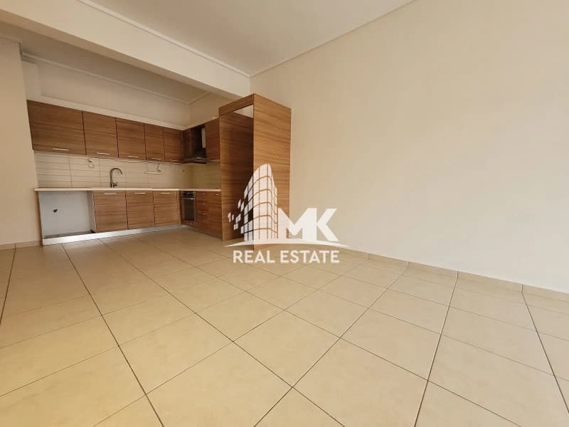 Apartment in Mesa Agia, Patra — Photo 5 of 21