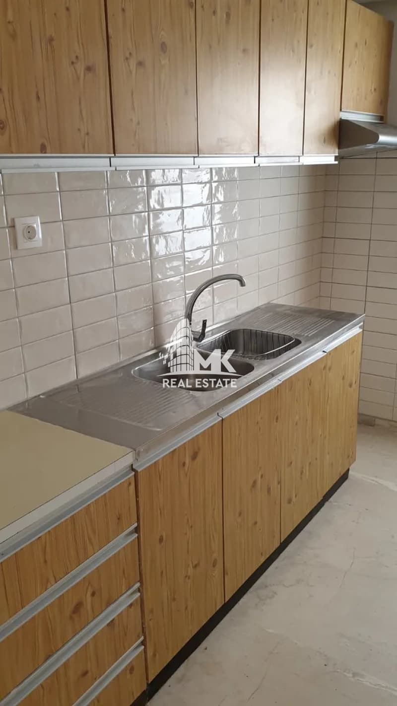 Apartment in Agia Sofia, Patra — Photo 1 of 8