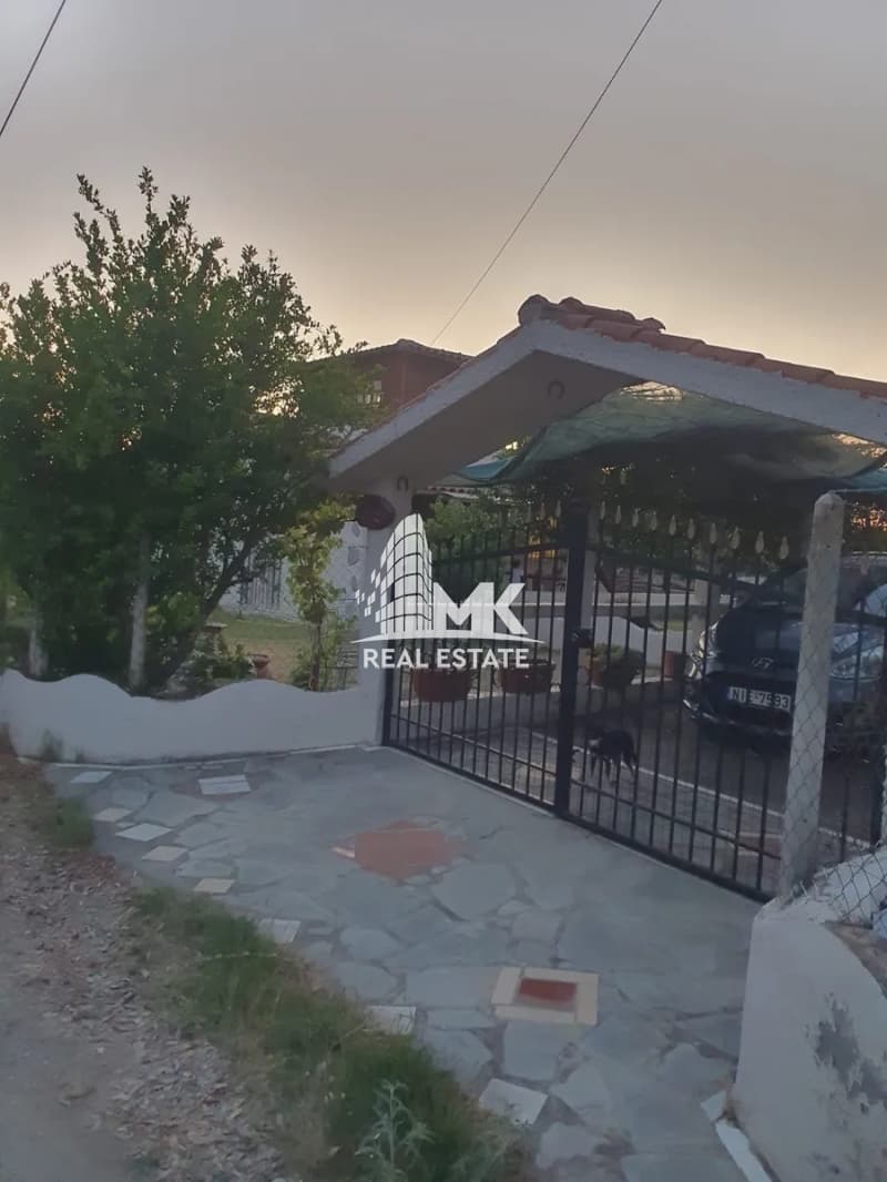 Μονοκατοικία στην Νέα Καλλικράτεια, Καλλικράτεια — Φωτογραφία 1 από 17