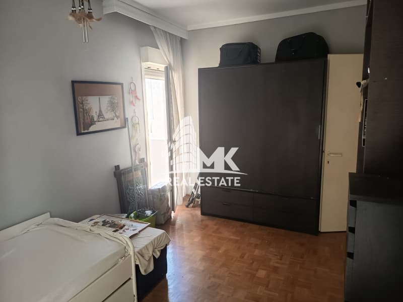 Apartment in Aretsou, Kalamaria — Photo 1 of 16
