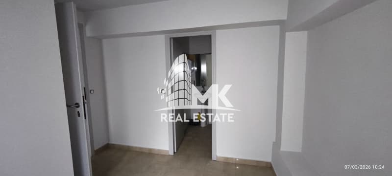 Γραφείο στην Πηγάδα, Πειραιάς — Φωτογραφία 8 από 11