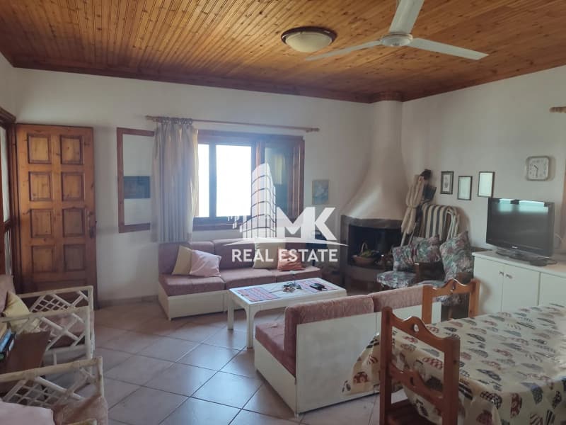 House in Chaniotis, Pallini — Photo 16 of 25