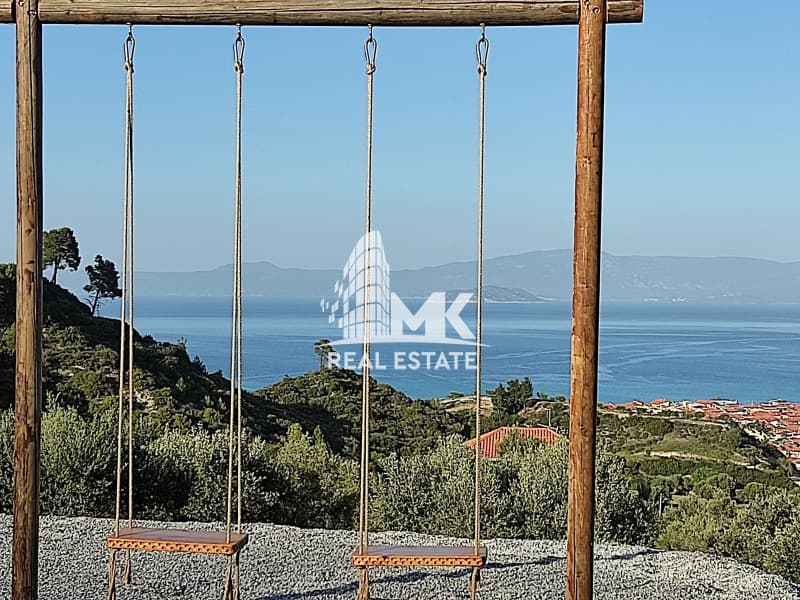House in Pefkochori, Pallini — Photo 1 of 14