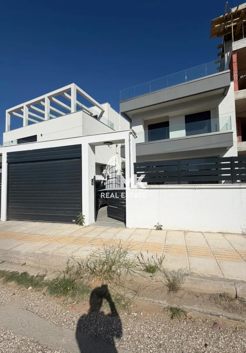 Apartment in Center, Thermi — Photo 1 of 25