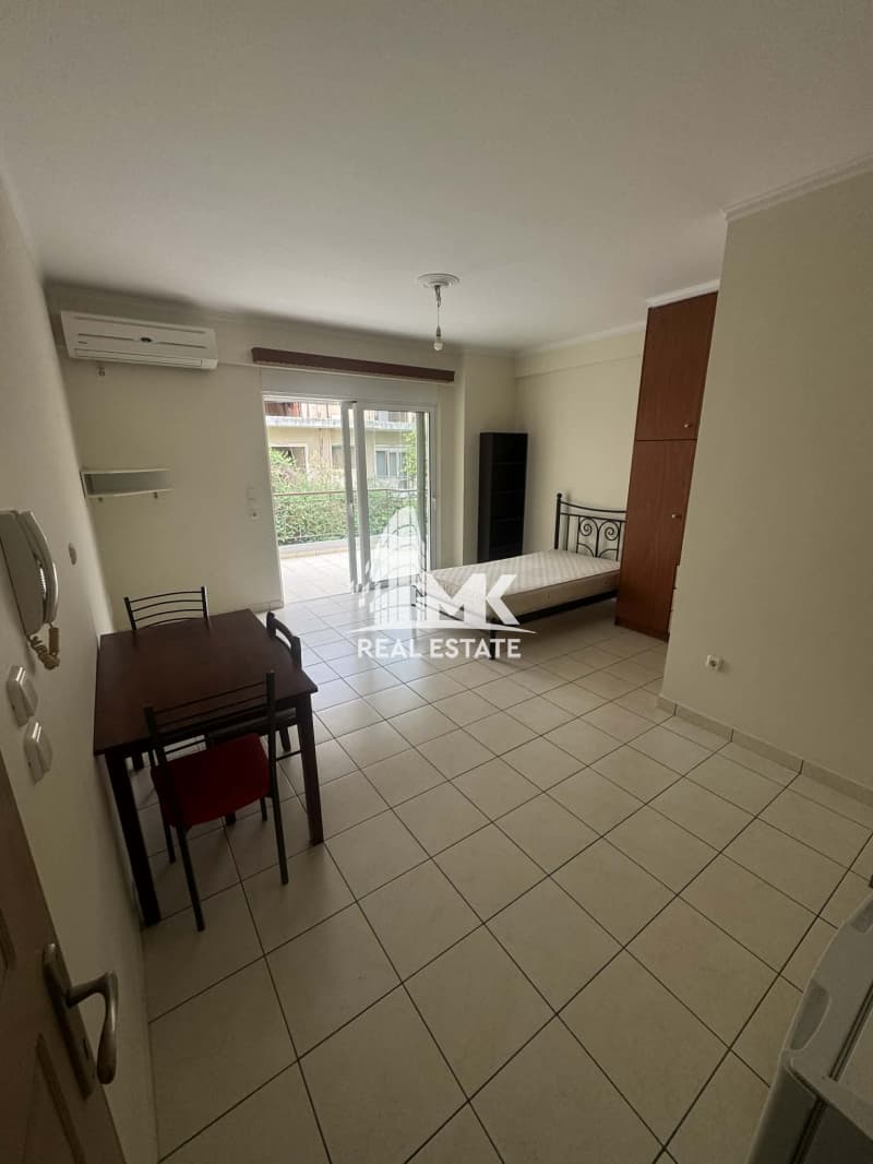 Apartment in T.E.I., Patra — Photo 2 of 4