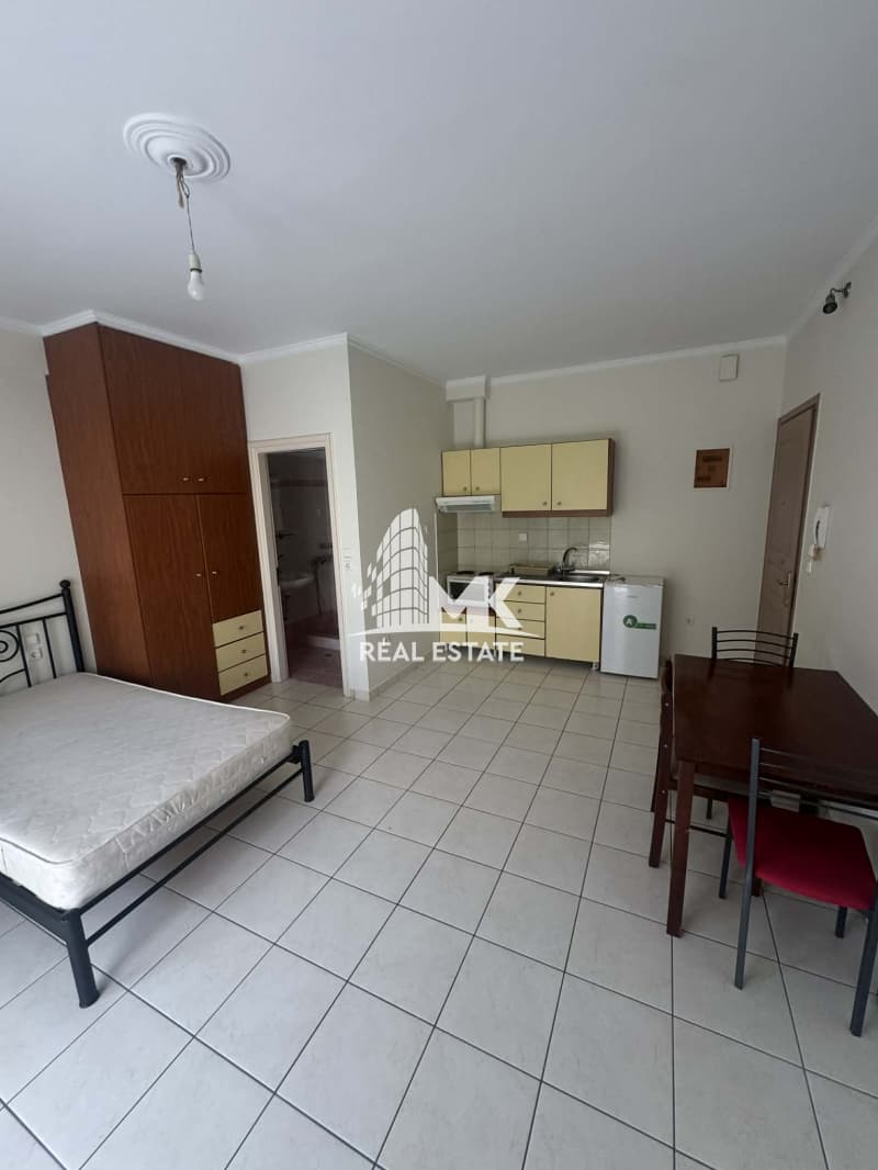 Apartment in T.E.I., Patra — Photo 1 of 4