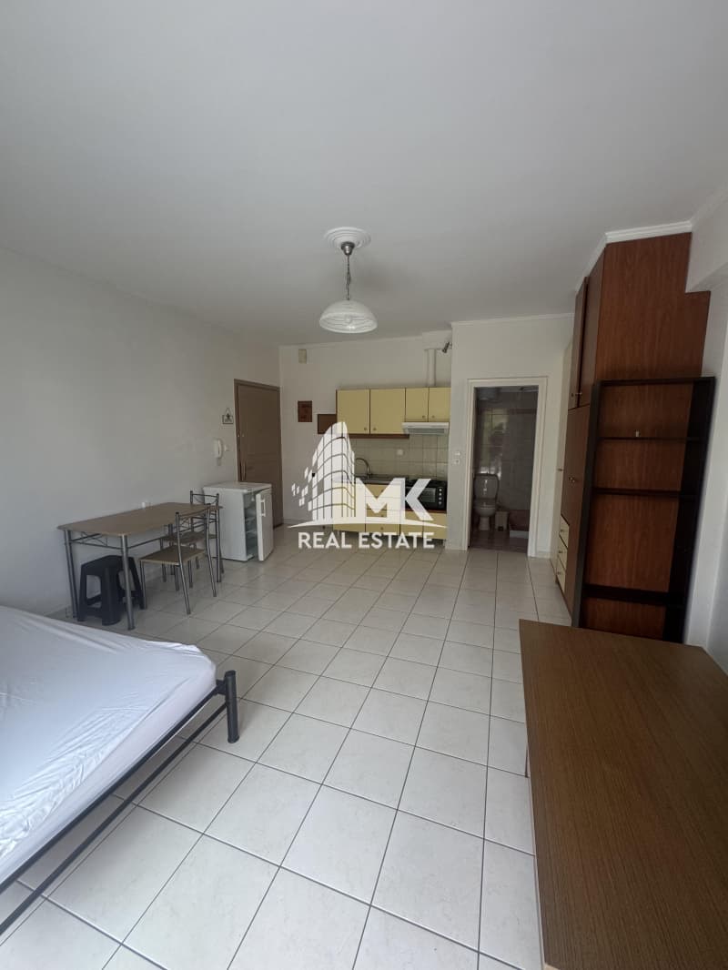 Apartment in T.E.I., Patra — Photo 1 of 6