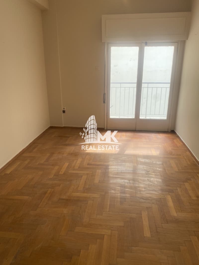 Apartment in Agia Sofia, Patra — Photo 1 of 5