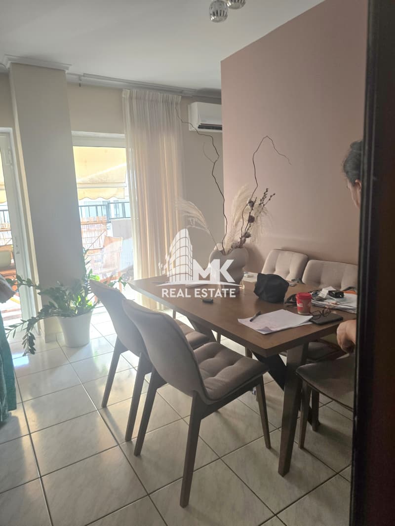 Apartment in Center, Kalamaria — Photo 1 of 4