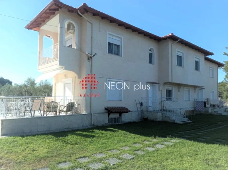House in Kalandra, Kassandra — Photo 1 of 23