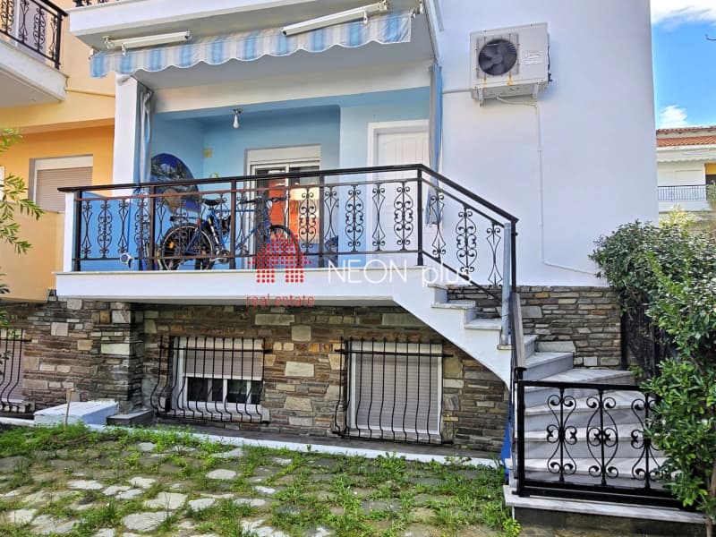 House in Pefkochori, Pallini — Photo 1 of 30