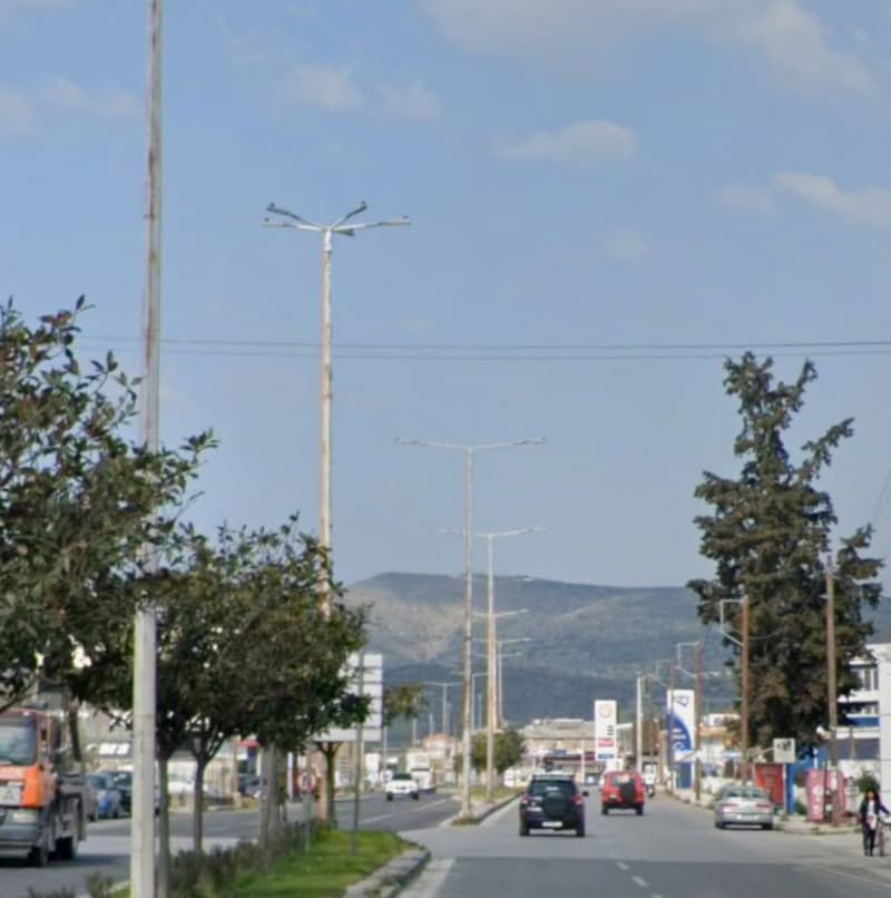 Κατάστημα στην Αγ. Ανάργυροι, Φερών