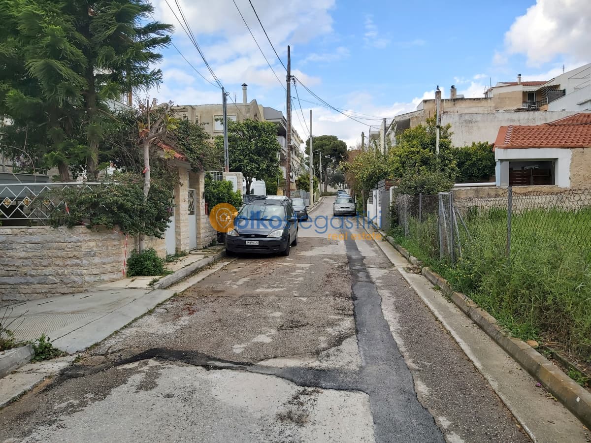 Building Plot in Pefkakia, Agia Paraskevi
