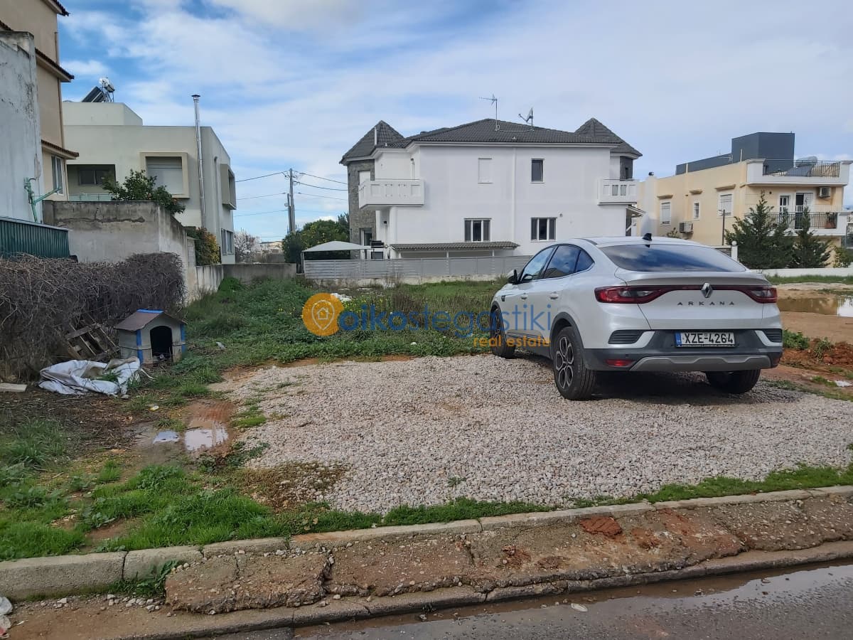 Building Plot in Pefkakia, Agia Paraskevi