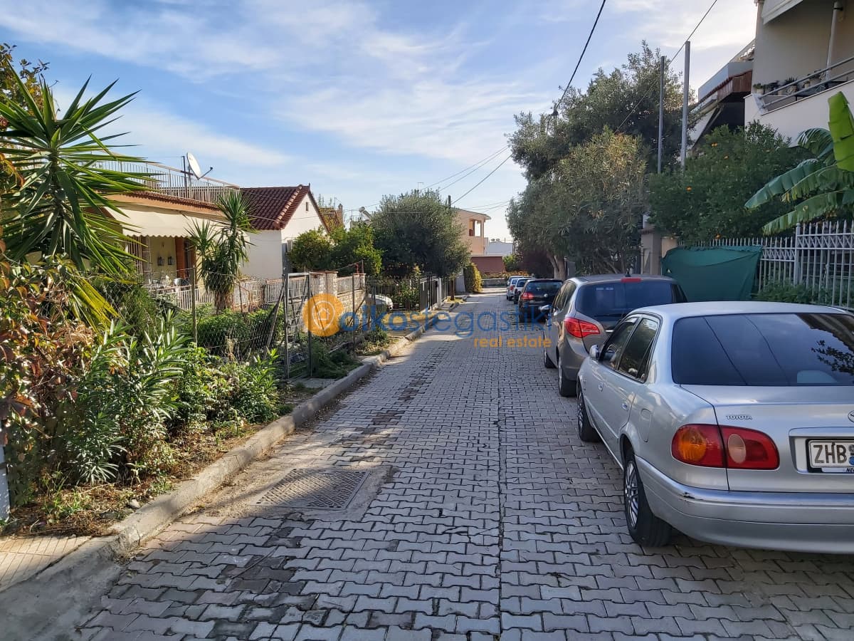 Οικόπεδο στην Μπάλανα, Γέρακας — Φωτογραφία 2 από 4