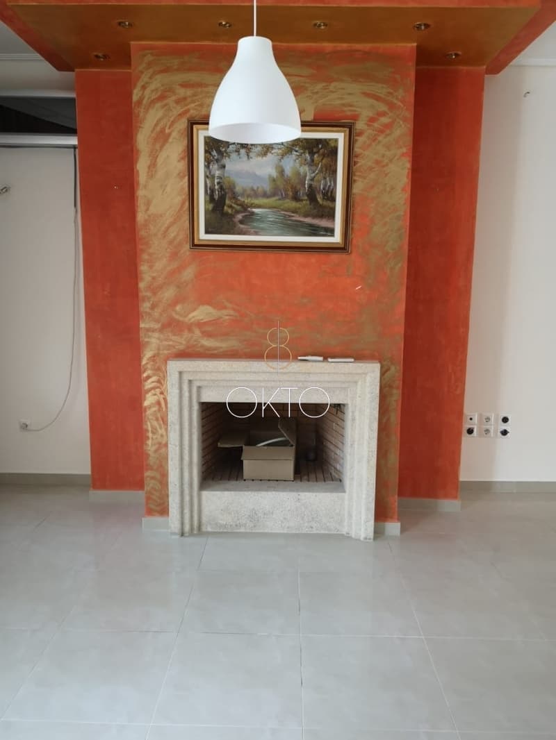 House in Adames Oikismos Peloponnision, Kifisia — Photo 3 of 13