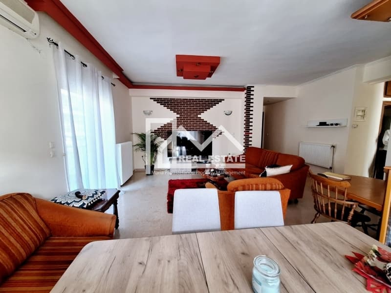 Apartment in Peraia, Peraia — Photo 2 of 17