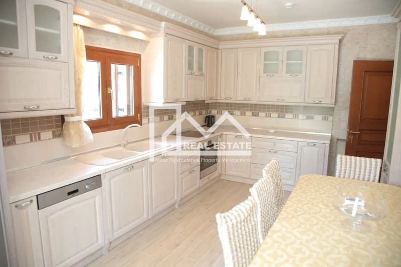 House in Chaniotis, Pallini — Photo 4 of 25