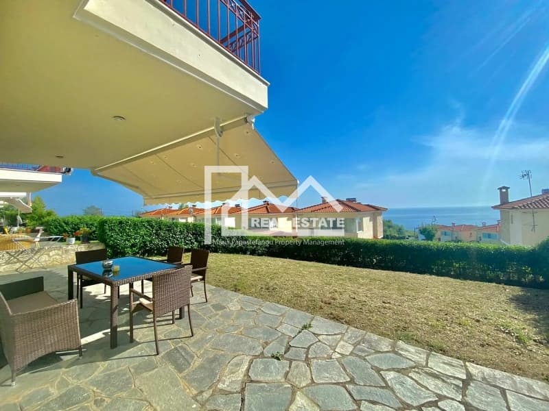 House in Loutra, Pallini — Photo 13 of 14