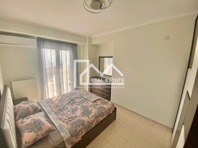 House in Loutra, Pallini — Photo 8 of 14
