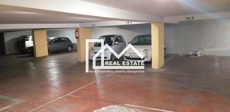 Χώρος Στάθμευσης στην Αμφιθέα, Παλαιό Φάληρο — Φωτογραφία 1 από 8