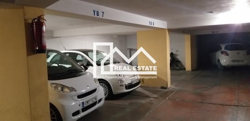 Χώρος Στάθμευσης στην Αμφιθέα, Παλαιό Φάληρο — Φωτογραφία 3 από 8