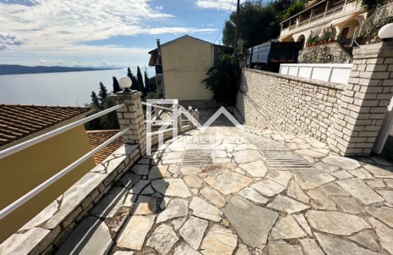 House in Kassiopi, Corfu — Photo 2 of 5