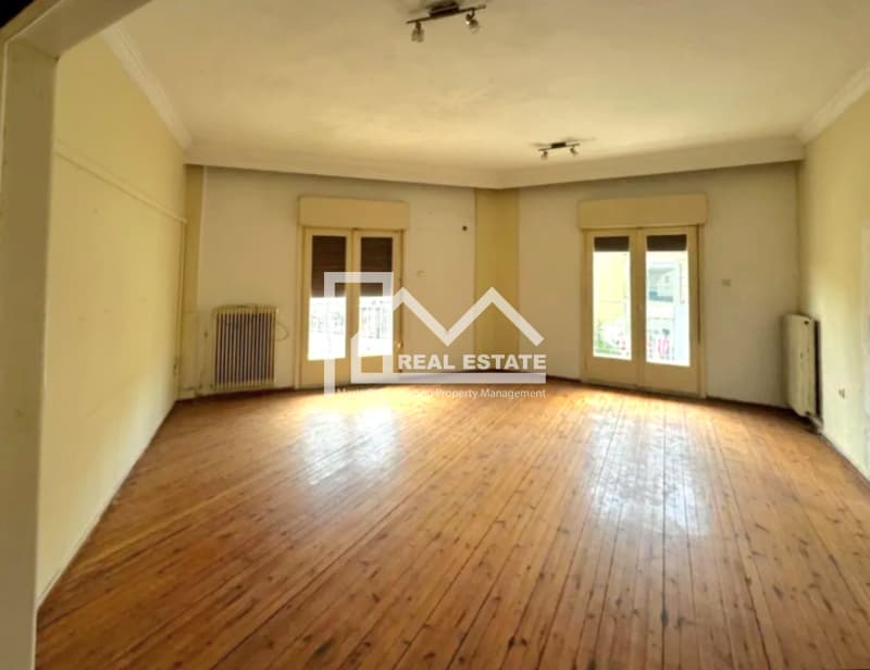 Apartment in Euaggelismos - Neos Koukloutzas, Evosmos — Photo 1 of 6