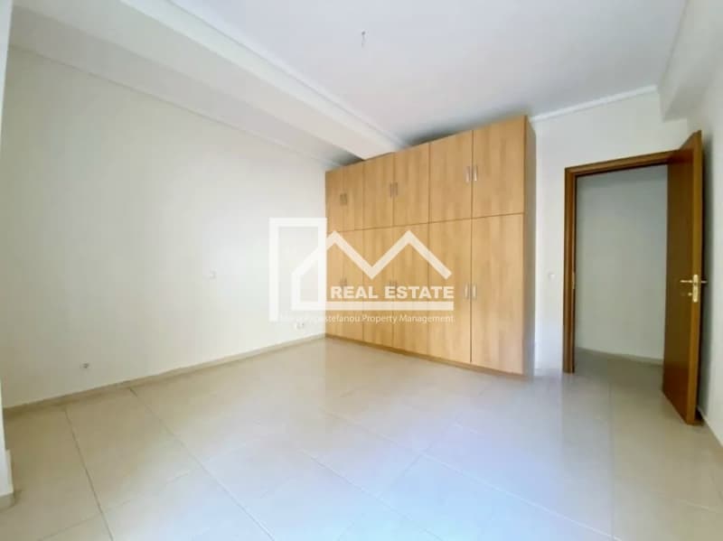 Apartment in Kardia, Mikra — Photo 8 of 17