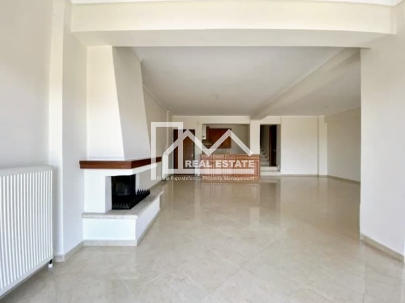 Apartment in Kardia, Mikra — Photo 2 of 16