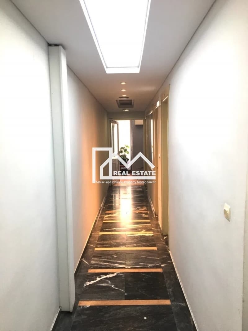 Office in Platia Kanigos, Exarchia - Neapoli — Photo 12 of 20