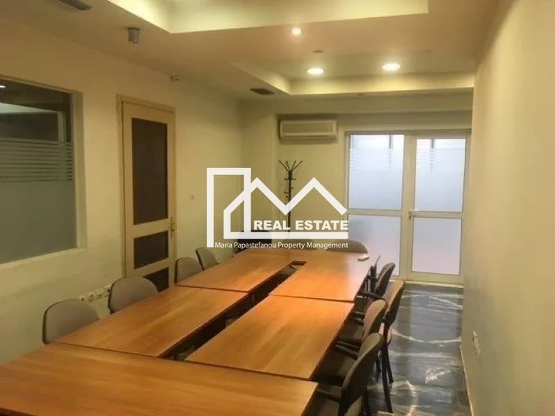 Office in Platia Kanigos, Exarchia - Neapoli — Photo 10 of 20