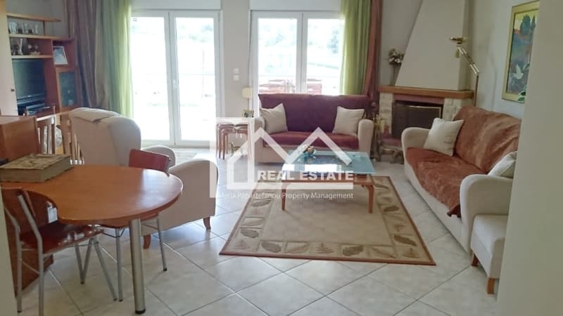 Apartment in Peraia, Peraia — Photo 5 of 11