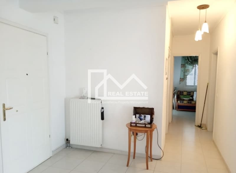 Apartment in Peraia, Peraia — Photo 3 of 11