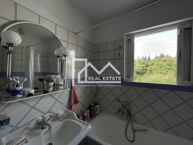 House in Trachones, Alimos — Photo 22 of 30