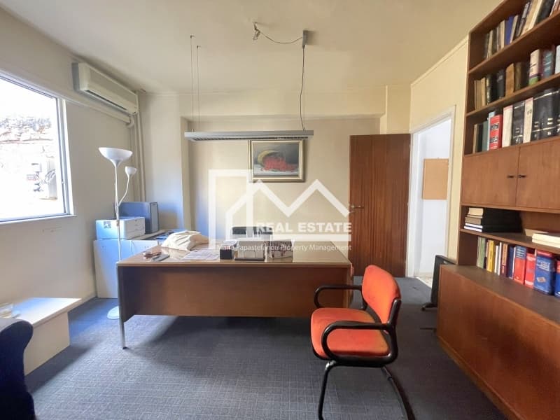 Event Hall in Megala Sxoinia B, Exarchia - Neapoli — Photo 2 of 22