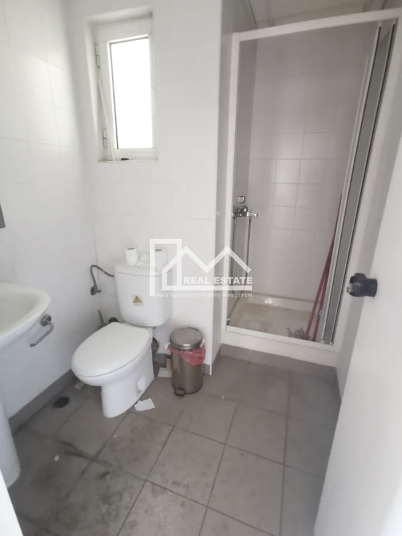 Office in Platia Kanigos, Exarchia - Neapoli — Photo 23 of 23