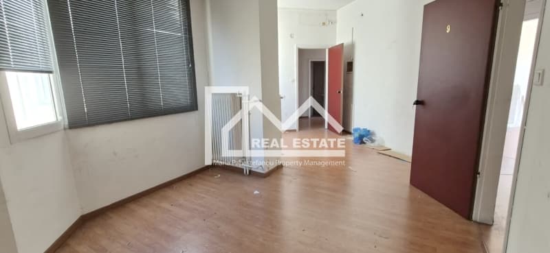 Office in Platia Kanigos, Exarchia - Neapoli — Photo 20 of 23