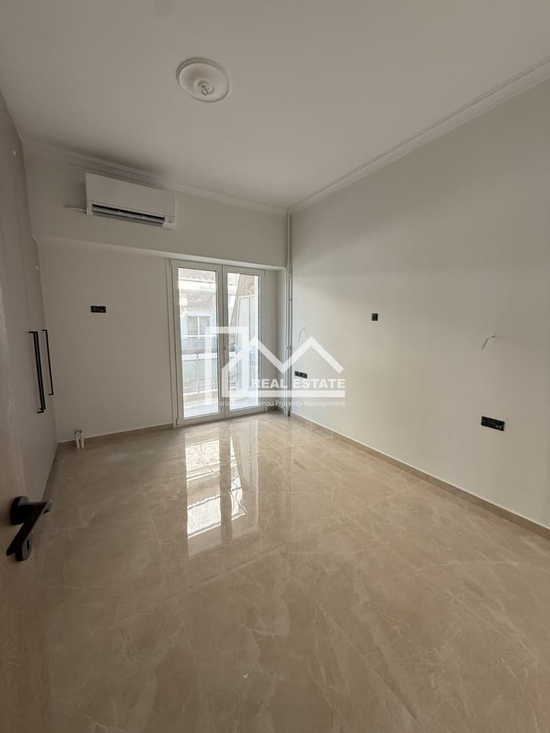 Apartment in Osios Loukas, Patisia — Photo 9 of 12