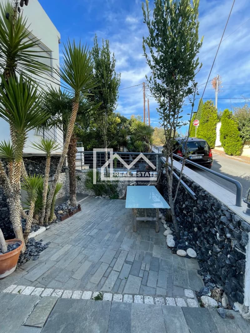 Apartment in Center, Panorama — Photo 5 of 10