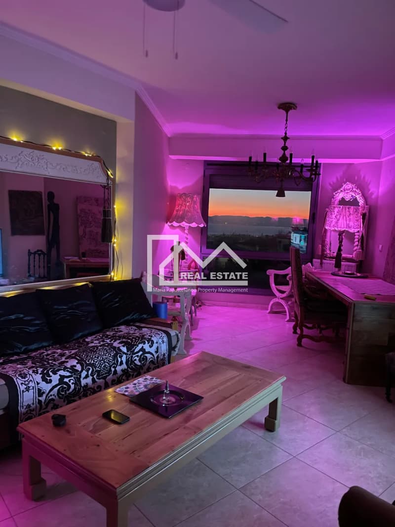 Apartment in Center, Panorama — Photo 9 of 10